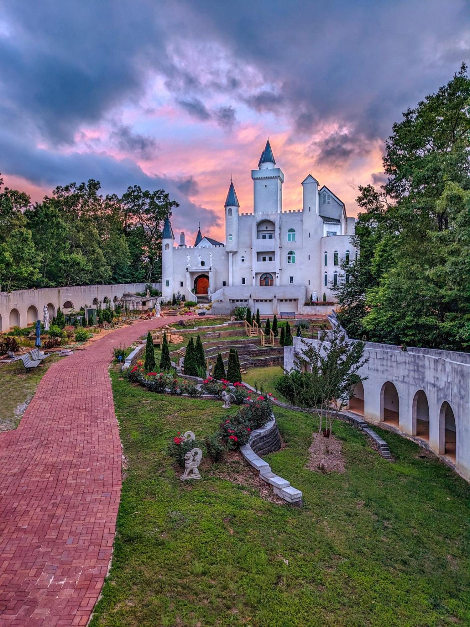 Uhuburg Castle Bed and Breakfast Helen Exterior foto